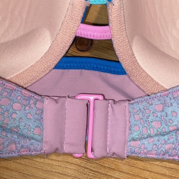 Victoria’s Secret bikini top size 34B strapless - Picture 3 of 6